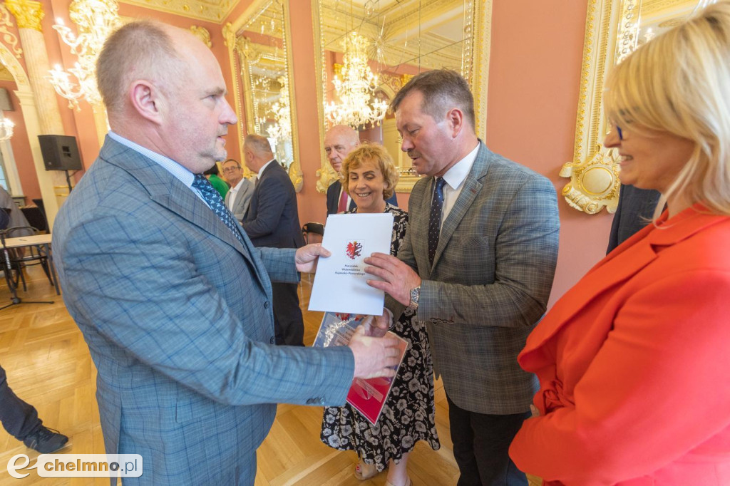 Dotacje na drogi dojazdowe do gruntów rolnych