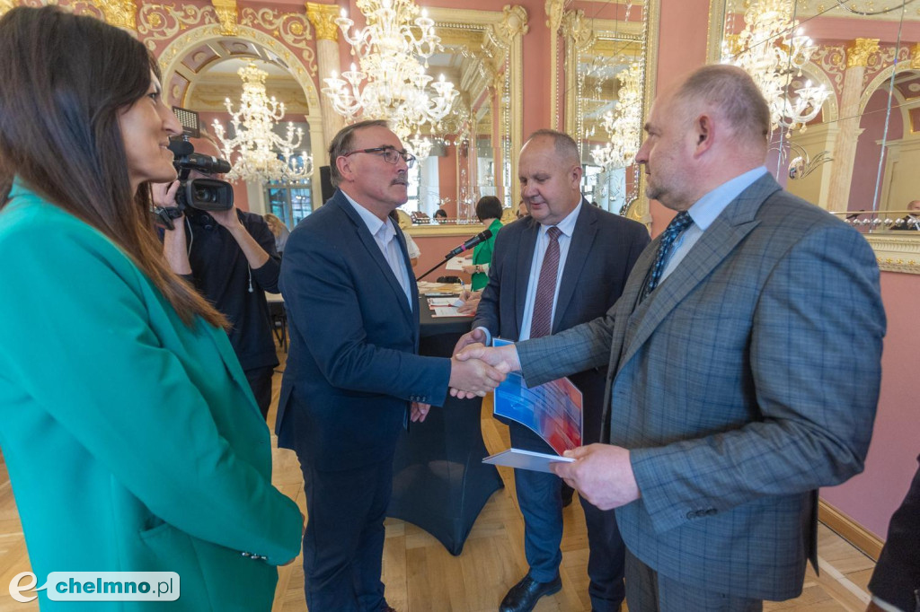 Dotacje na drogi dojazdowe do gruntów rolnych