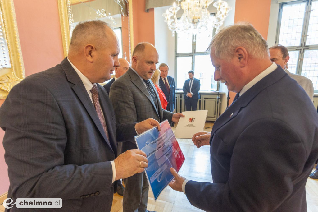 Dotacje na drogi dojazdowe do gruntów rolnych