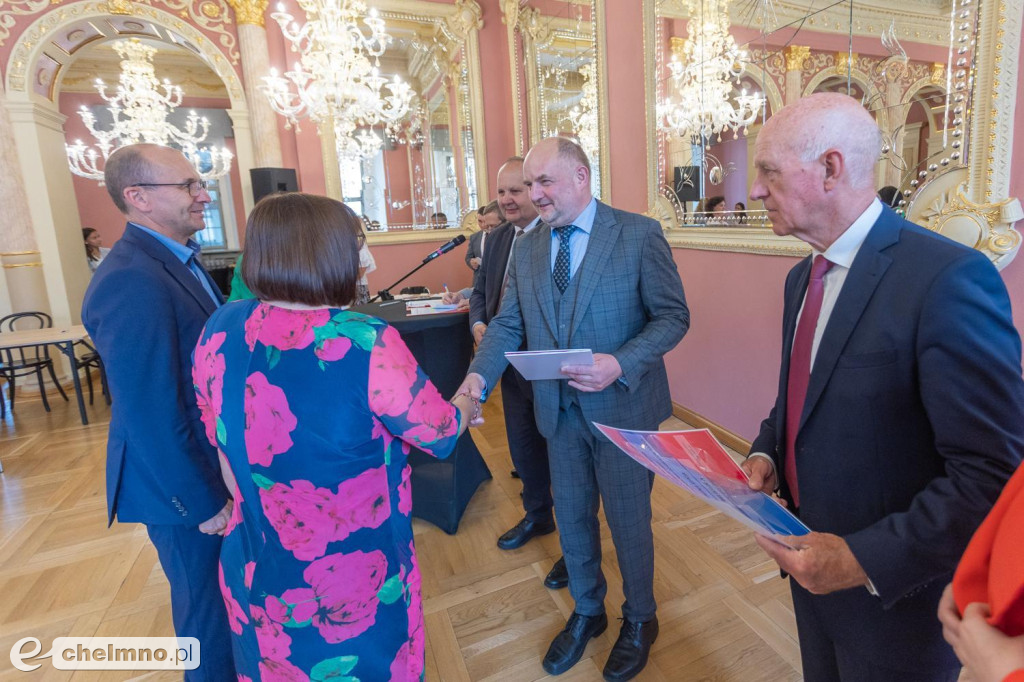 Dotacje na drogi dojazdowe do gruntów rolnych