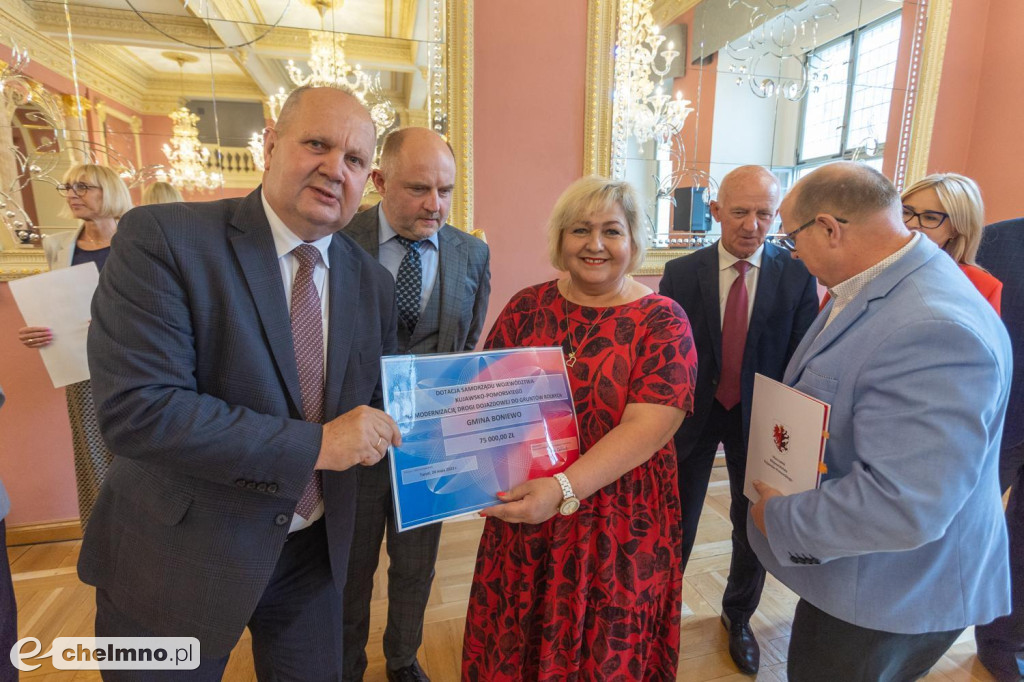 Dotacje na drogi dojazdowe do gruntów rolnych