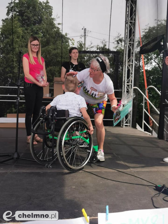 Tłumy osób bawiły się na imprezie charytatywnej dla Szymona