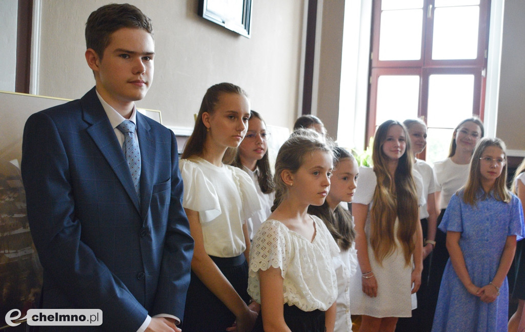 Nagrody Burmistrza dla uczniów z najlepszymi wynikami