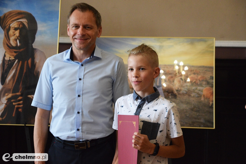Nagrody Burmistrza dla uczniów z najlepszymi wynikami