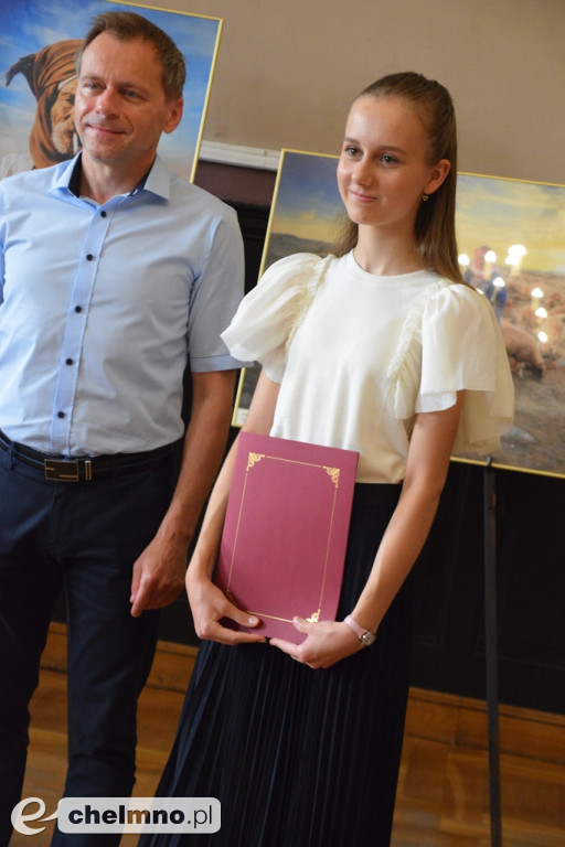 Nagrody Burmistrza dla uczniów z najlepszymi wynikami