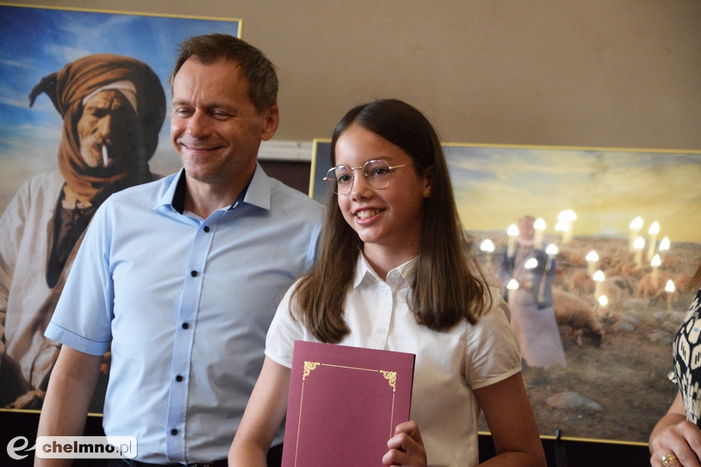 Nagrody Burmistrza dla uczniów z najlepszymi wynikami