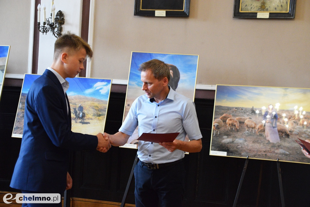 Nagrody Burmistrza dla uczniów z najlepszymi wynikami