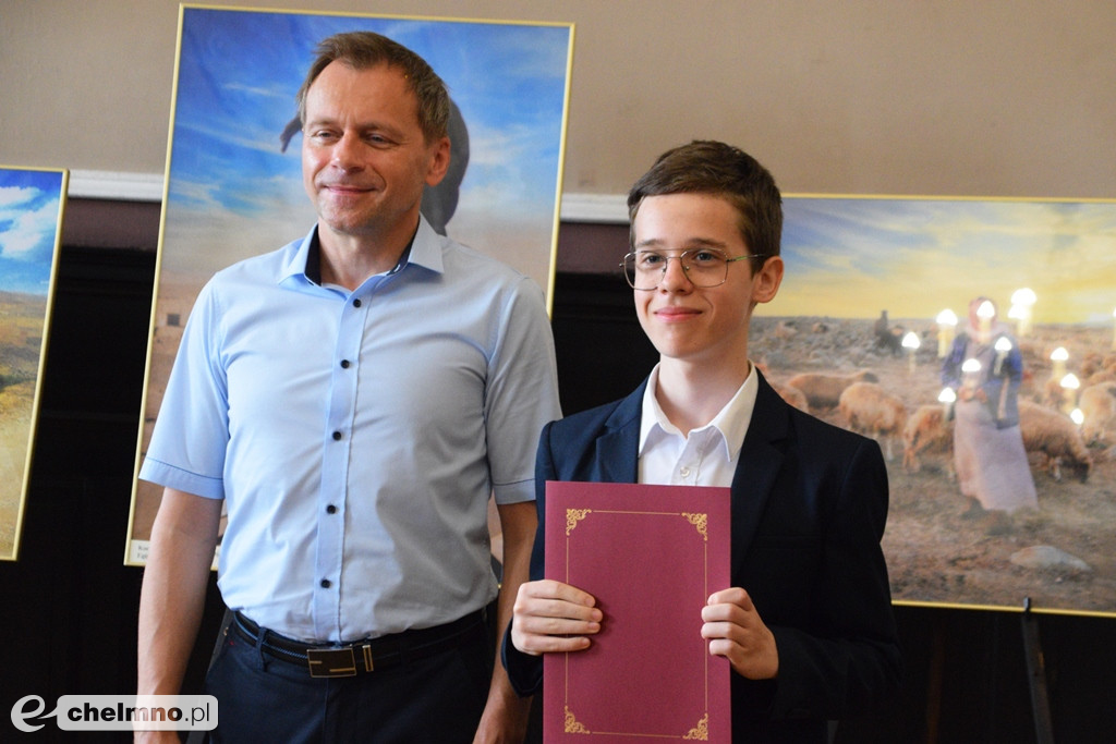 Nagrody Burmistrza dla uczniów z najlepszymi wynikami