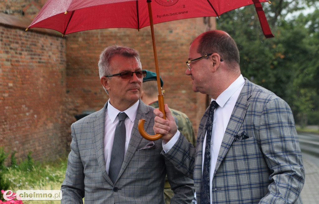 Święto 66 Kaszubskiego Pułku Piechoty przed Pomnikiem Kaszubskim