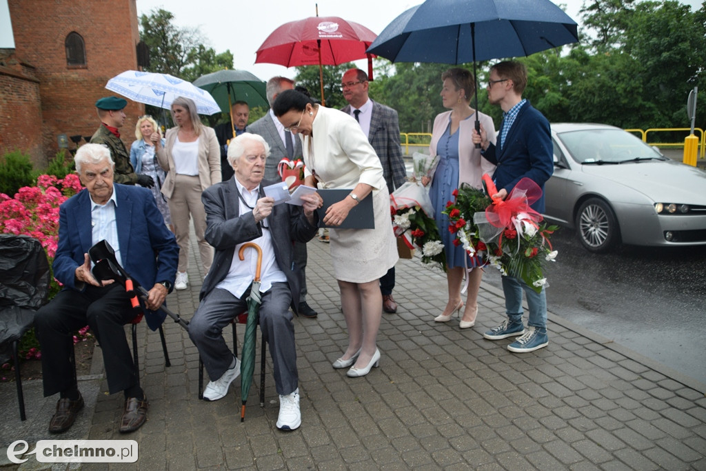 Święto 66 Kaszubskiego Pułku Piechoty przed Pomnikiem Kaszubskim
