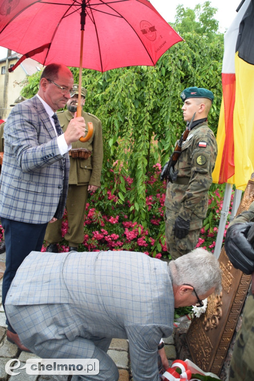 Święto 66 Kaszubskiego Pułku Piechoty przed Pomnikiem Kaszubskim
