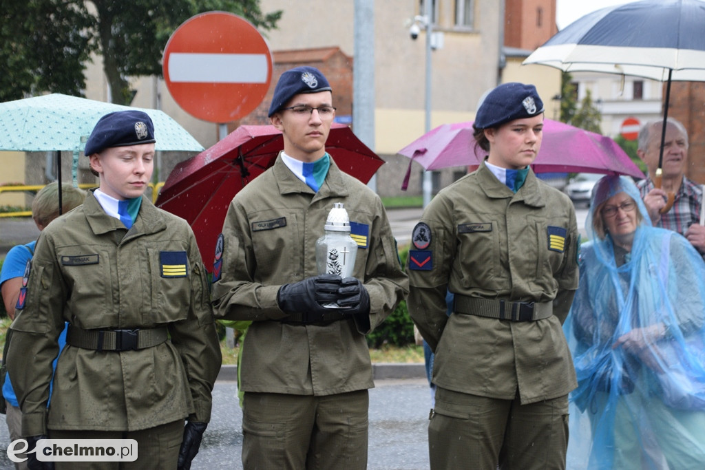 Święto 66 Kaszubskiego Pułku Piechoty przed Pomnikiem Kaszubskim