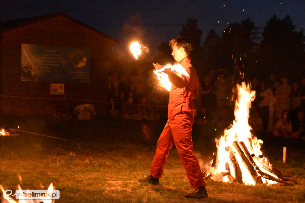 Efektowny pokaz Fire Show nad Jeziorem Starogrodzkim