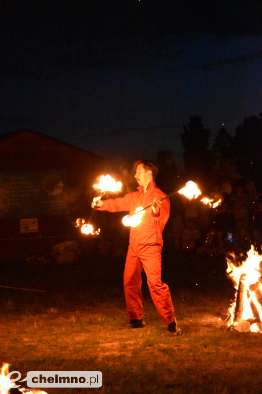 Efektowny pokaz Fire Show nad Jeziorem Starogrodzkim