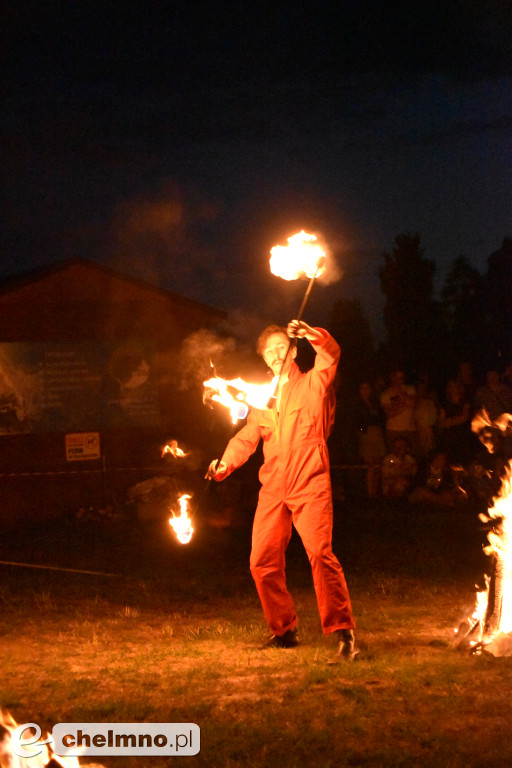 Efektowny pokaz Fire Show nad Jeziorem Starogrodzkim