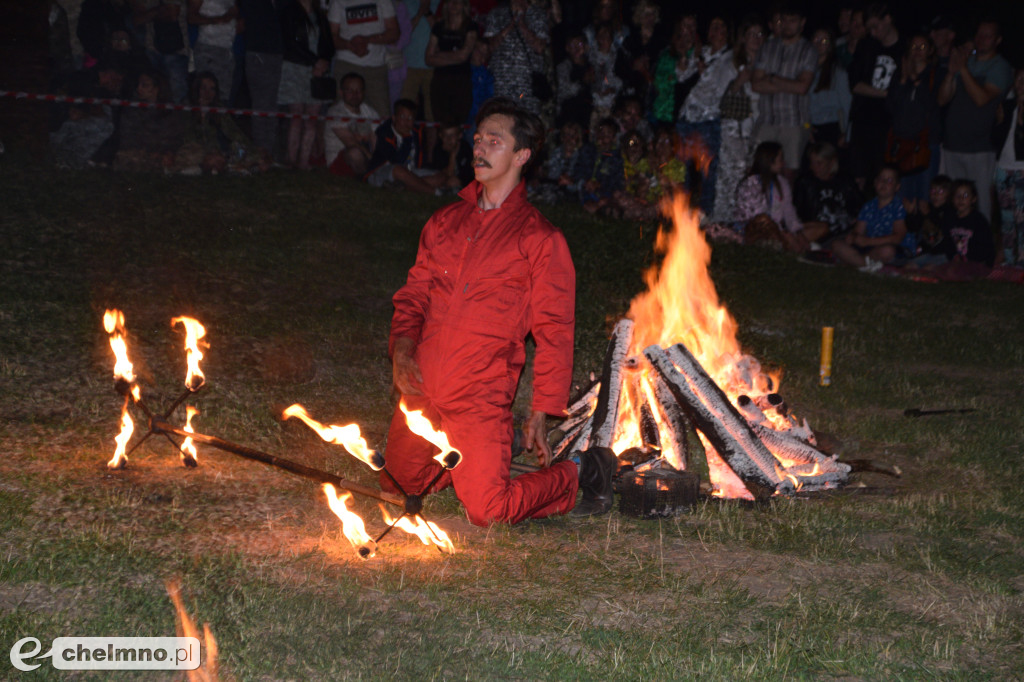 Efektowny pokaz Fire Show nad Jeziorem Starogrodzkim