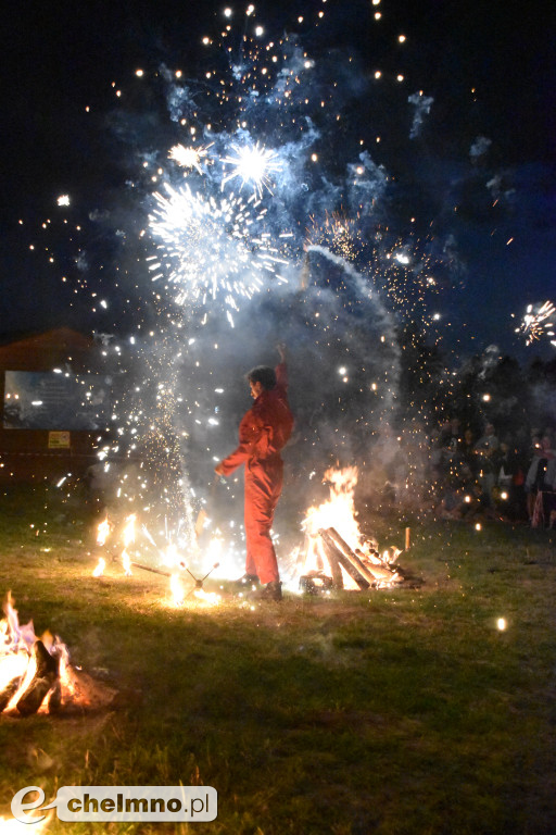 Efektowny pokaz Fire Show nad Jeziorem Starogrodzkim