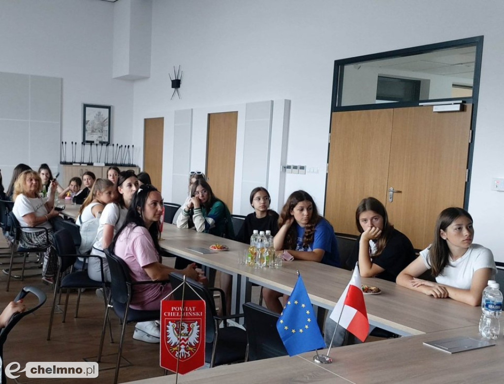 Odwiedziny dzieci i młodzieży z klubu sportowego IVAZAR