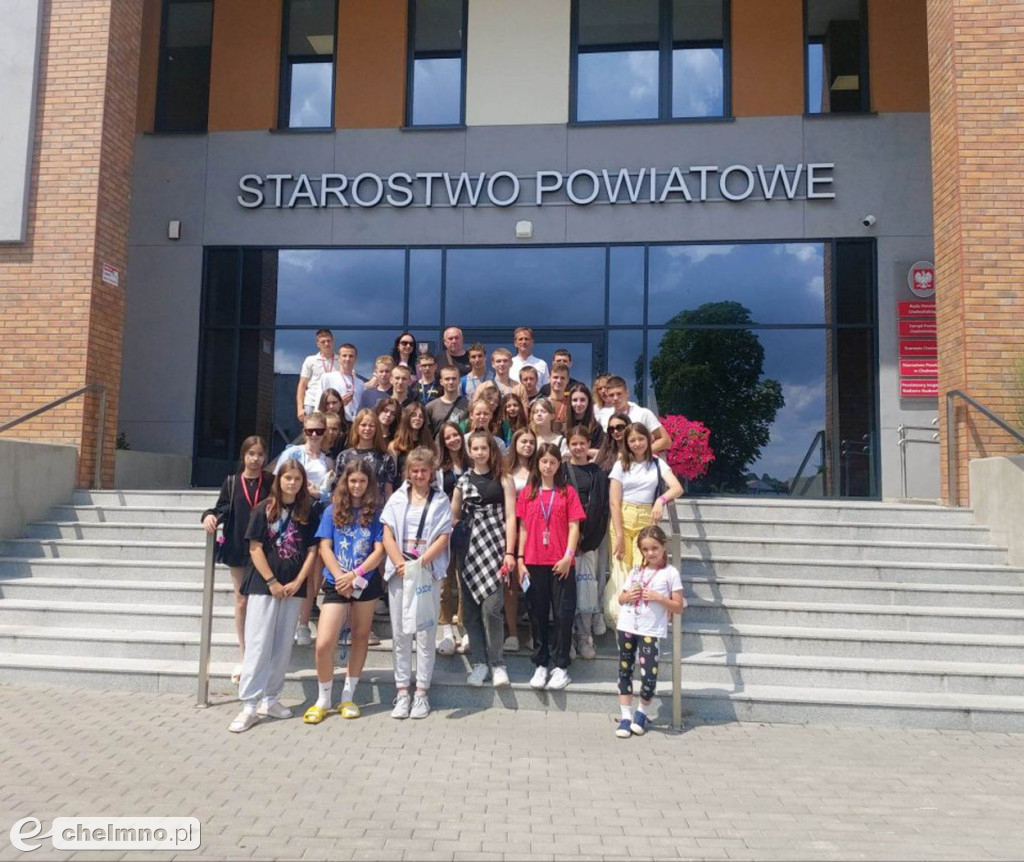 Odwiedziny dzieci i młodzieży z klubu sportowego IVAZAR