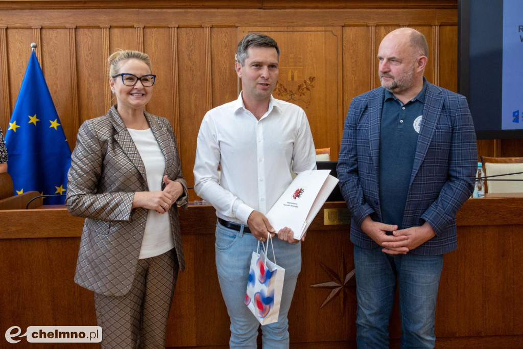 Nowe umowy RPO i PROW