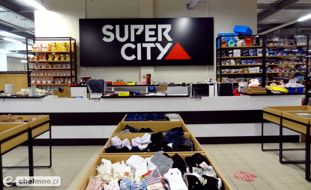 Super City szykuje się do wielkiego otwarcia