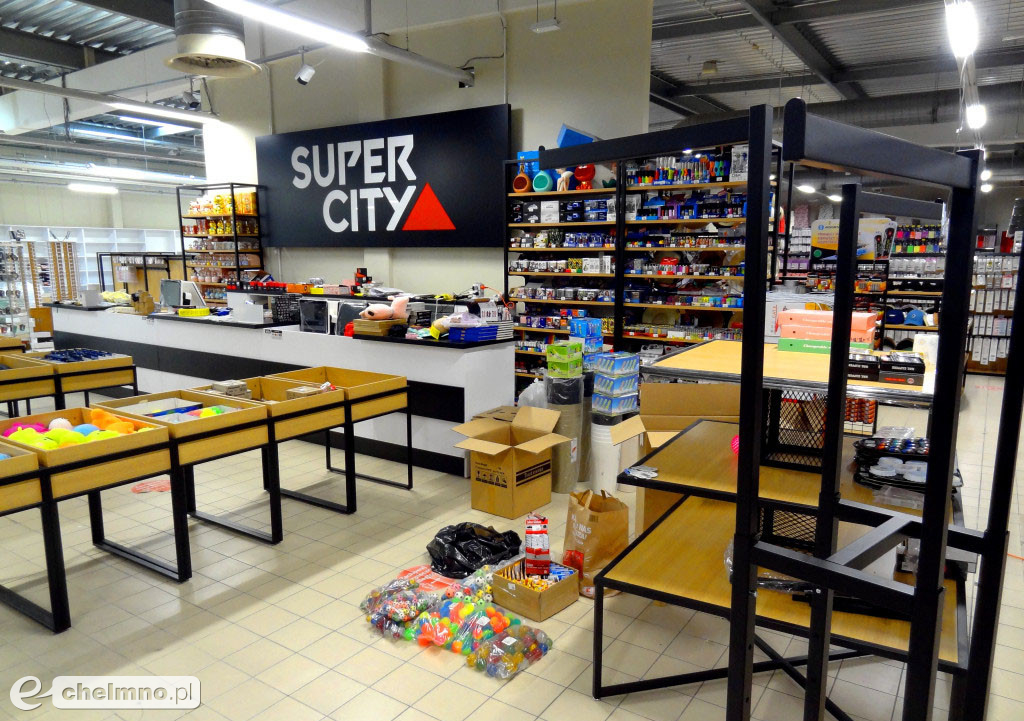 Super City szykuje się do wielkiego otwarcia