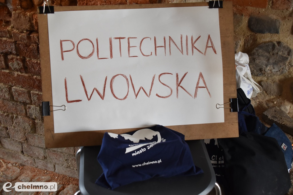 Wystawa poplenerowa prac studentów w Bramie Grudziądzkiej