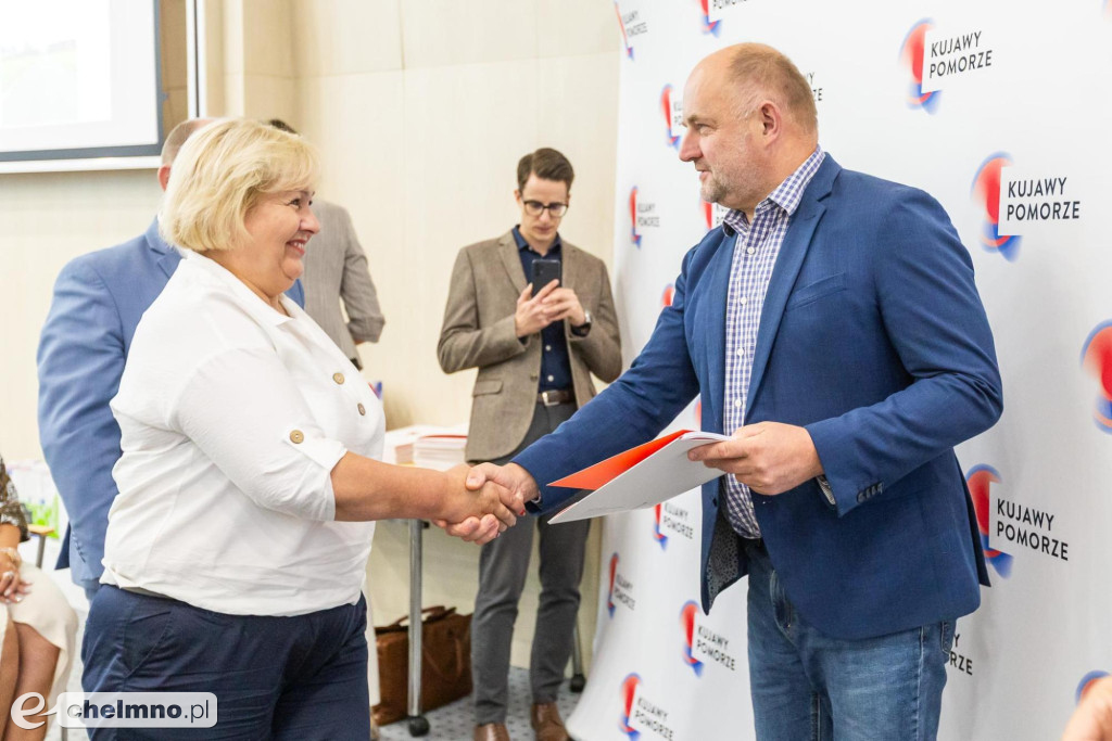 Miliony na drogi na wsi. Dotacje trafią także do powiatu chełmińskiego