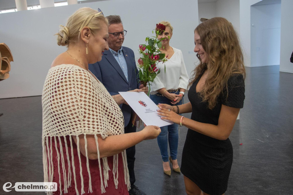 Z dumą wspieramy artystów