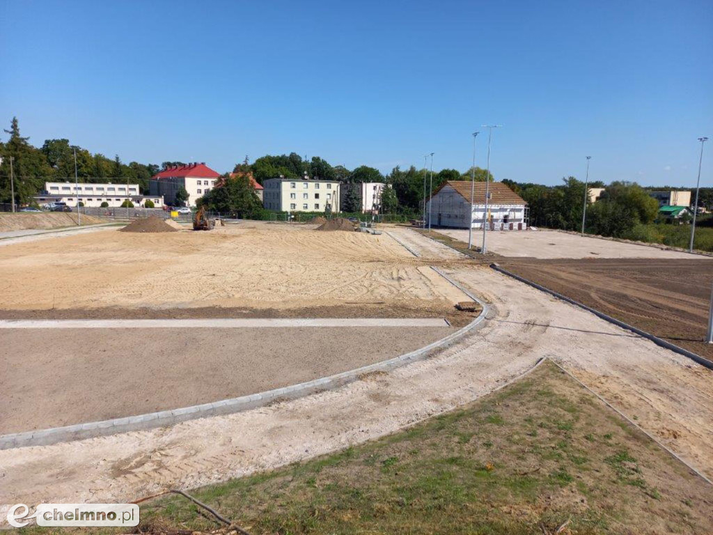 Trwa budowa wielofunkcyjnej infrastruktury sportowej w ZS CKZ w Grubnie