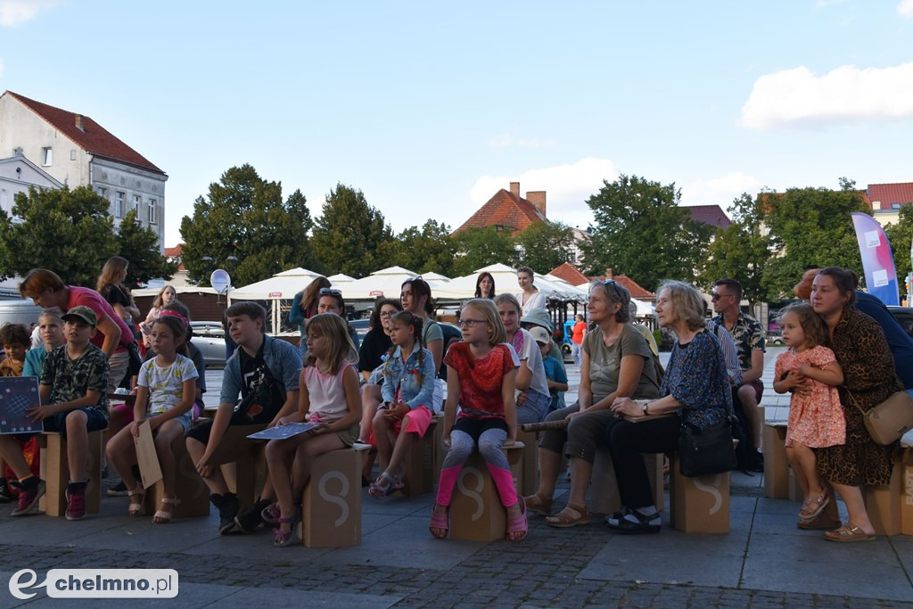 Spektakl familijny - Opowieści papierowego teatru