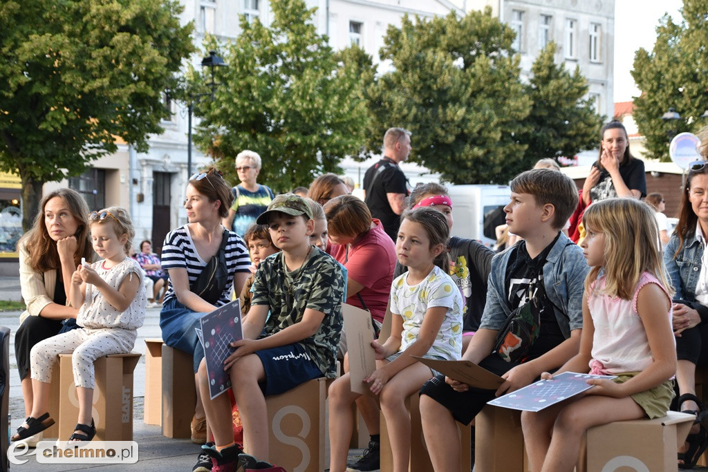 Spektakl familijny - Opowieści papierowego teatru