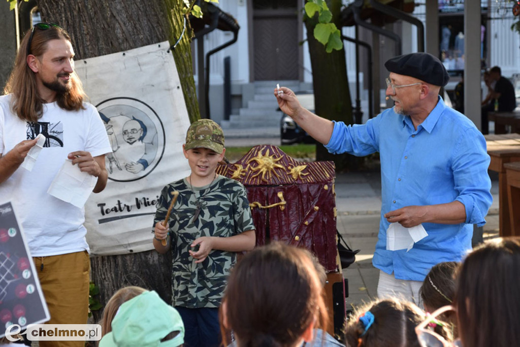 Spektakl familijny - Opowieści papierowego teatru