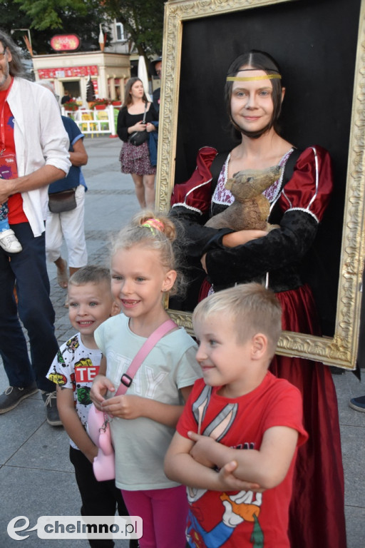 Parada Chodzących Obrazów ponownym hitem 9 Hills