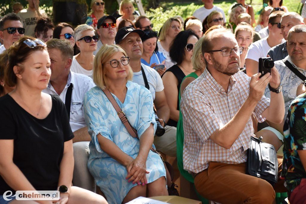 Wyjątkowy wdzięk i charyzma Elżbiety Dzikowskiej