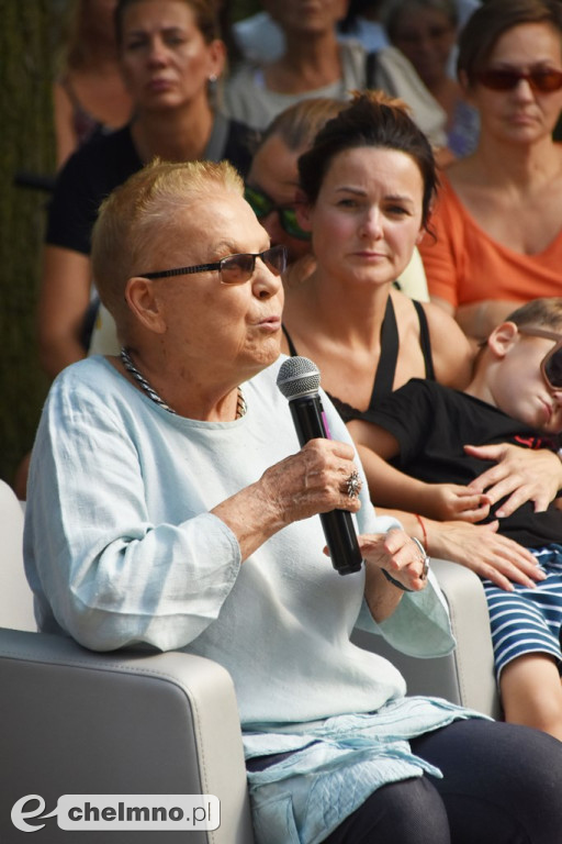 Wyjątkowy wdzięk i charyzma Elżbiety Dzikowskiej