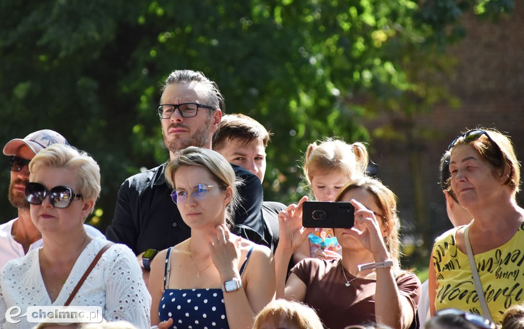 Wyjątkowy wdzięk i charyzma Elżbiety Dzikowskiej