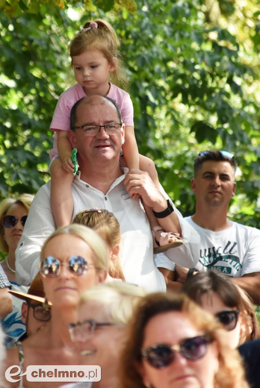 Wyjątkowy wdzięk i charyzma Elżbiety Dzikowskiej