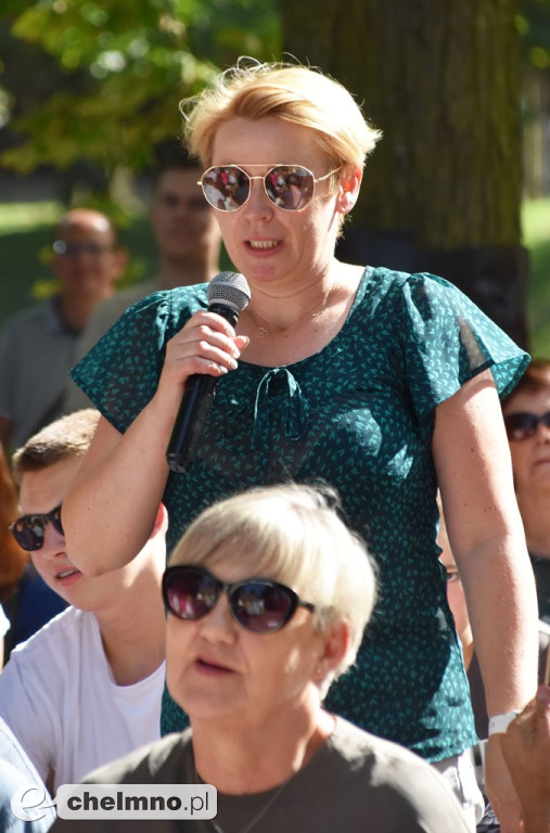 Wyjątkowy wdzięk i charyzma Elżbiety Dzikowskiej