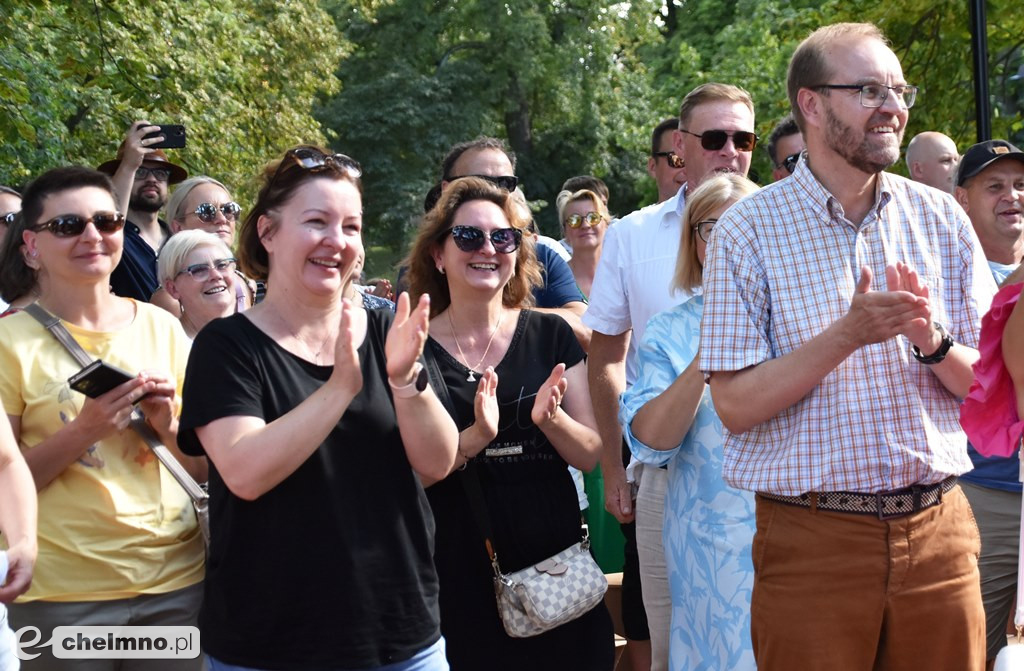 Wyjątkowy wdzięk i charyzma Elżbiety Dzikowskiej