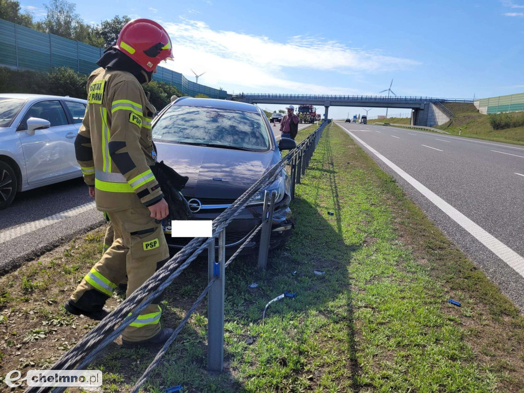 Kolizja 3 samochodów na autostradzie A1