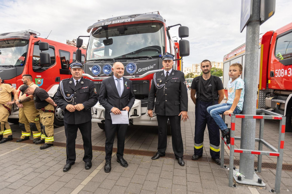 Nowe wozy bojowe dla OSP