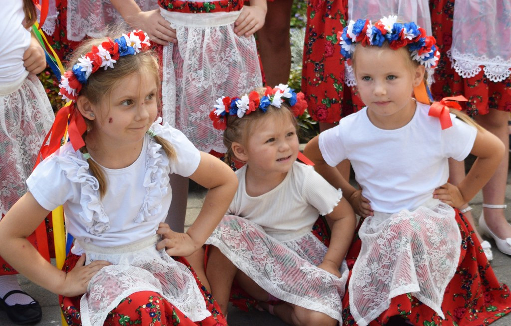 Radosne występy zespołów na Festiwalu Folkloru 