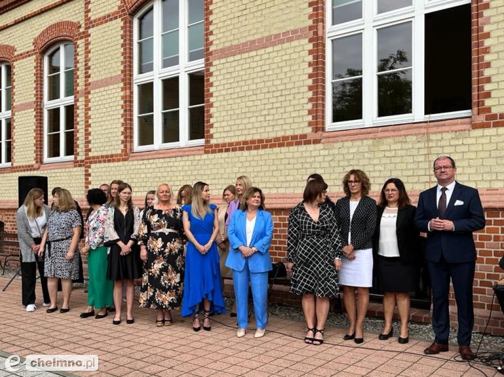Tak nowy rok szkolny i uczniów witano w ZS nr 2