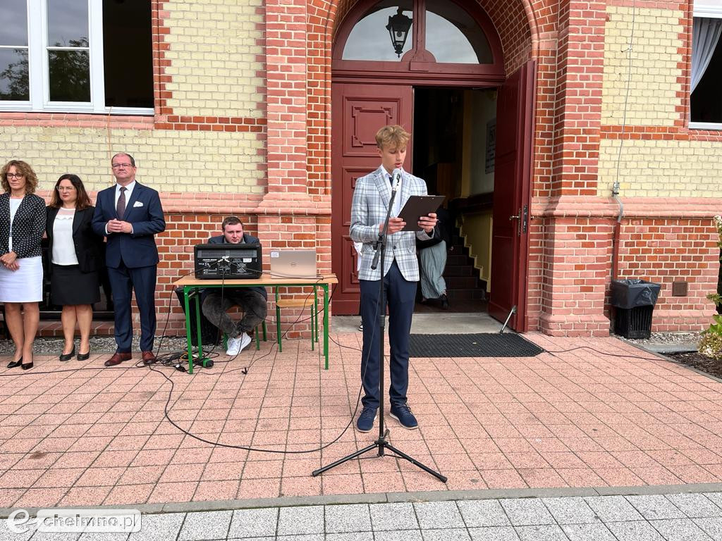 Tak nowy rok szkolny i uczniów witano w ZS nr 2