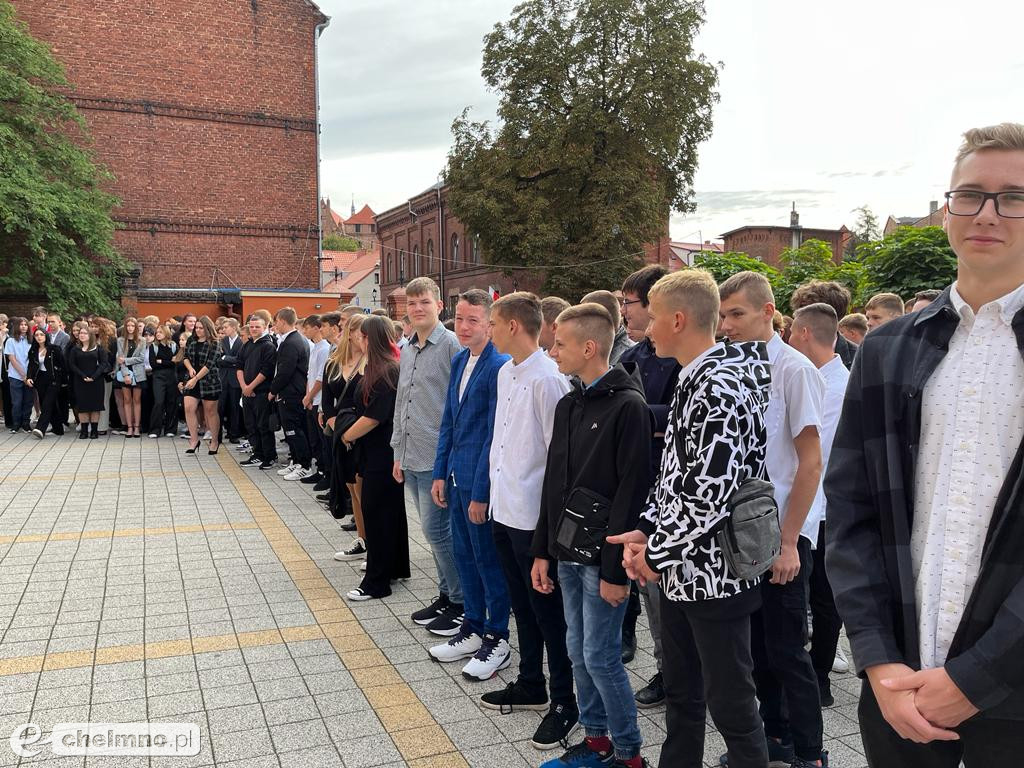 Tak nowy rok szkolny i uczniów witano w ZS nr 2