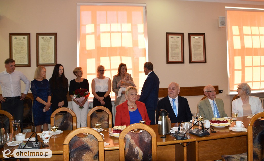 Medale Prezydenta dla Państwa Zawadzkich i Gostomskich