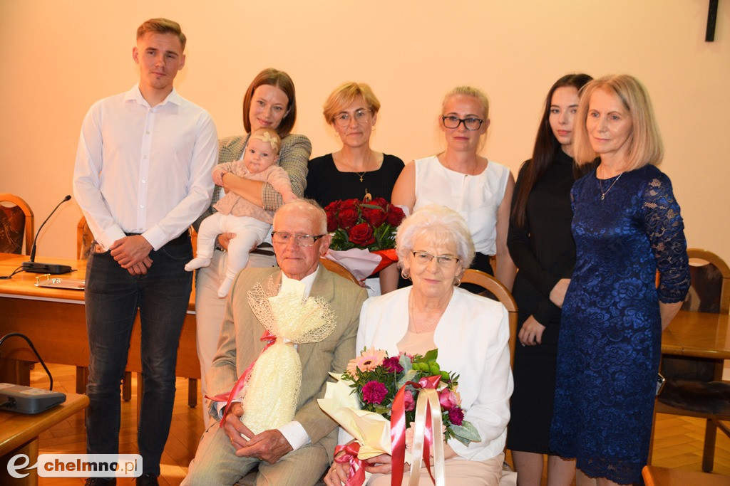 Medale Prezydenta dla Państwa Zawadzkich i Gostomskich