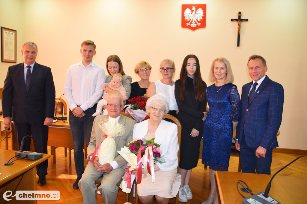 Medale Prezydenta dla Państwa Zawadzkich i Gostomskich