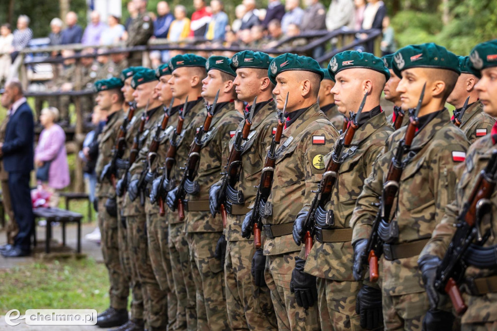 Pamięci zamordowanych w raciniewskim lesie
